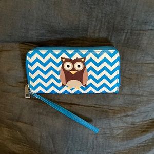 Owl chevron zip around wristlet